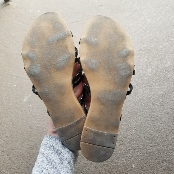 STEVE MADDEN RORY BLACK LEATHER STRAPPY SANDALS - Picture 3 of 3